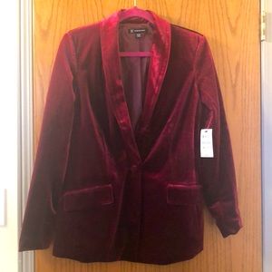 Burgundy velvet single breasted blazer from Macy’s. Brand new, never worn.